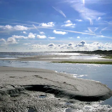 6 Person In Hadsund-by Traum